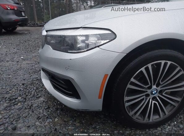 WBAJB1C5XJB083824 2018 BMW 7 SERIES Серебряный 