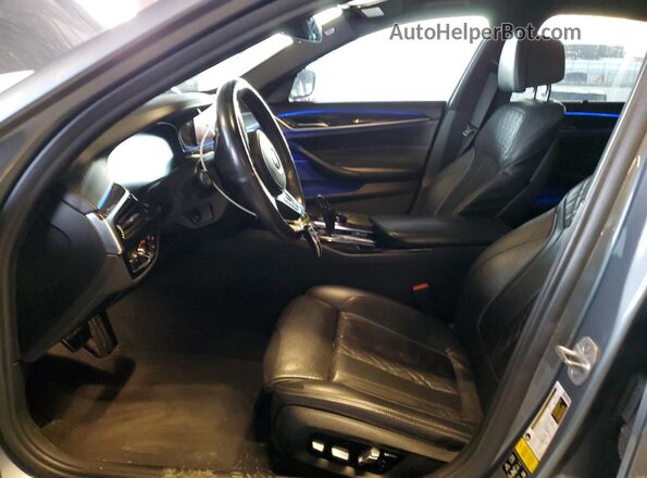 WBAJB9C5XKB288432 2019 BMW M5 Серый Вид салона спереди