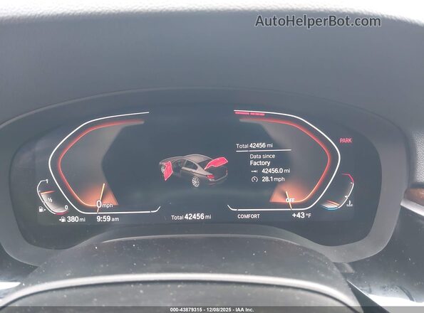 WBAJR3C06LCE09257 2020 BMW 5 SERIES Black Вид задніх сидінь