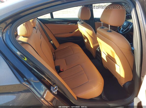 WBAJR7C0XLWW80955 2020 BMW 5 SERIES Black VIN կոդի պիտակի տեսք