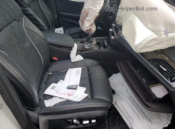 WBAJS7C08LCD39899 2020 BMW M5 White Front interior view
