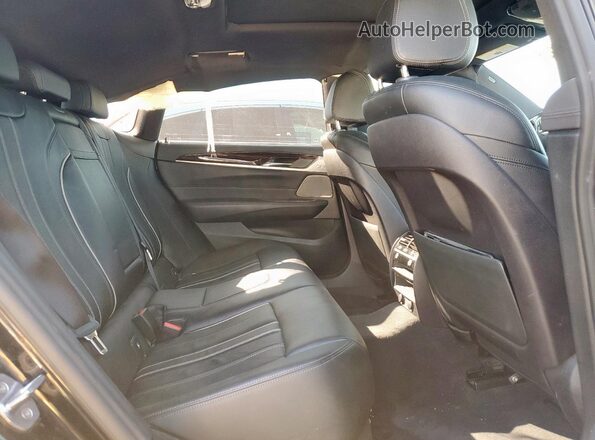 WBAJV6C53JBJ99760 2018 BMW 6 SERIES Black Հետևի նստատեղերի տեսք
