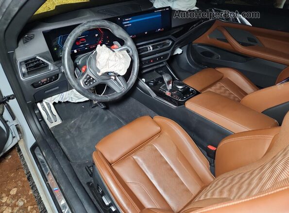 WBS33BA07RCP38493 2024 BMW M4 Gray Dashboard view