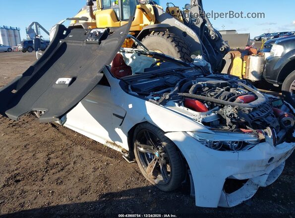 WBS3R9C34HA014091 2017 BMW M4 White Widok z przodu