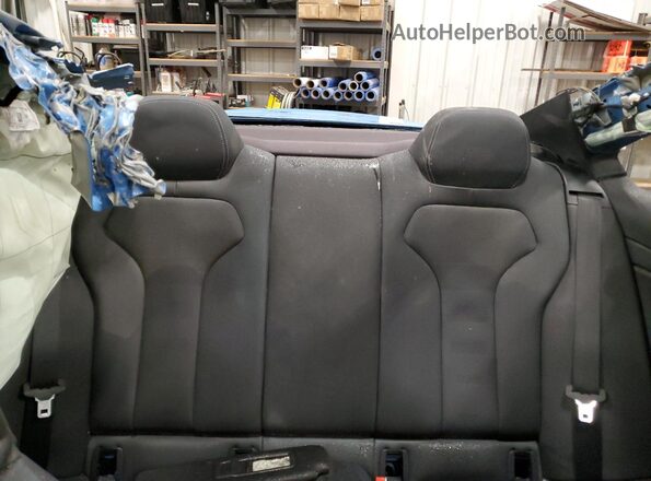 WBS3R9C51GK336441 2016 BMW M4 Blue Vista de los asientos traseros