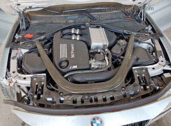 WBS3R9C53GK336344 2016 BMW M4 Серебряный Вид задней части салона