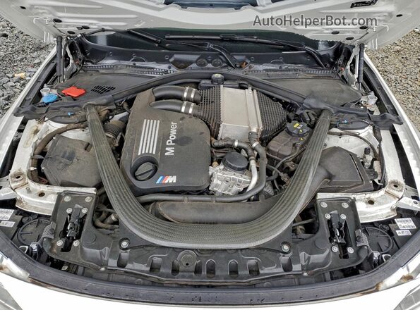 WBS3U9C53HP970644 2017 BMW M4 White უკანა სალონის ხედი