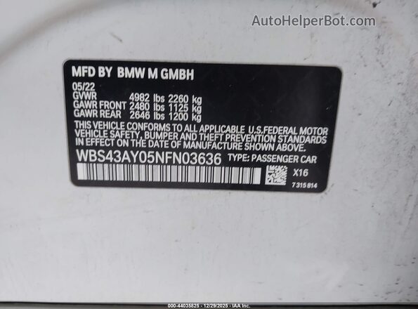 WBS43AY05NFN03636 2022 BMW M3 White Շարժիչի բաժամունքի տեսք
