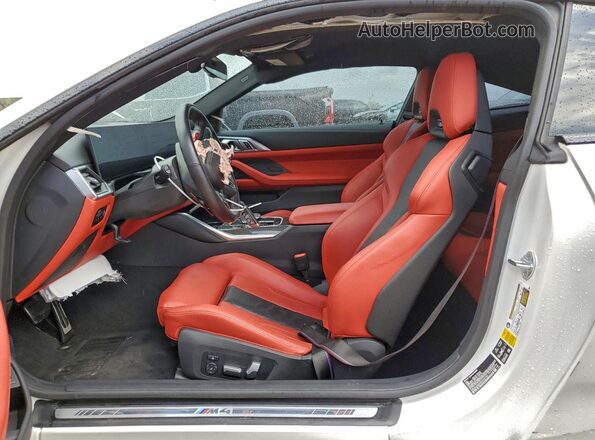 WBS43AZ02RCP62199 2024 BMW M4 White Widok wnętrza z przodu