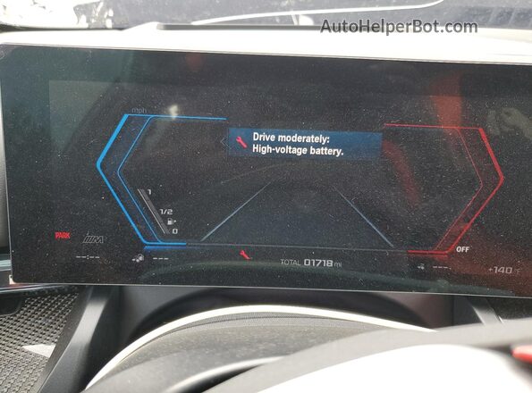 WBS83FK02TCV79515 2026 BMW M5 Черный Вид щитка приборов
