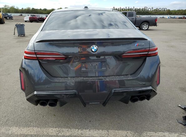 WBS83FK02TCV79515 2026 BMW M5 Черный Вид сзади