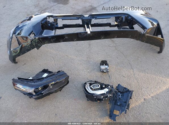 WBS83FK06TCW13620 2026 BMW M5 Black Instrument cluster view