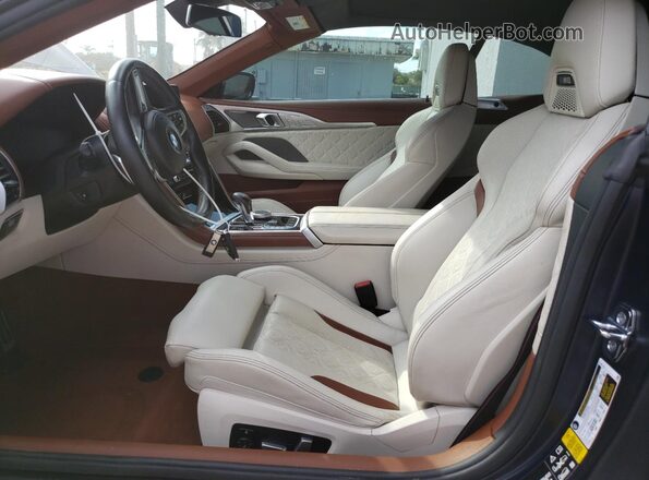 WBSDZ0C05PCM02035 2023 BMW M8 Blue Front interior view