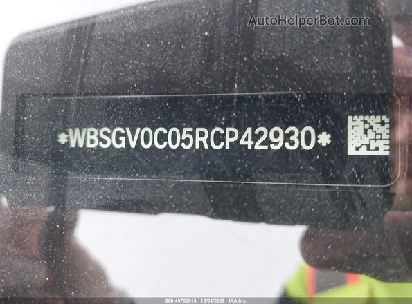 WBSGV0C05RCP42930 2024 BMW M8 Gray 