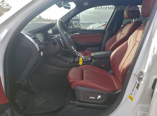 WBX47DP08PN212798 2023 BMW X3 White Vista interior delantera