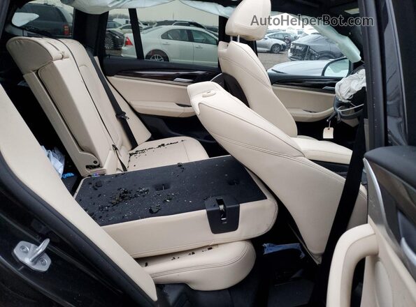 WBX57DP00RN314247 2024 BMW X3 Black Vista de los asientos traseros