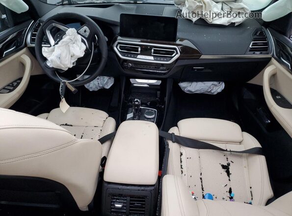 WBX57DP00RN314247 2024 BMW X3 Black Vista del salpicadero