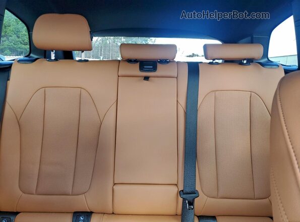 WBX57DP06RN251512 2024 BMW X3 Белый Вид задних сидений