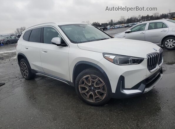 WBX73EF04P5X74570 2023 BMW X1 White Передня права чверть