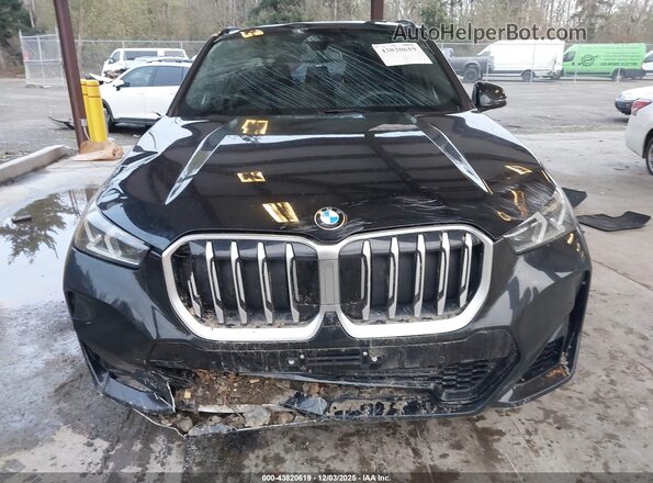 WBX73EF05P5W08669 2023 BMW X1 Black 