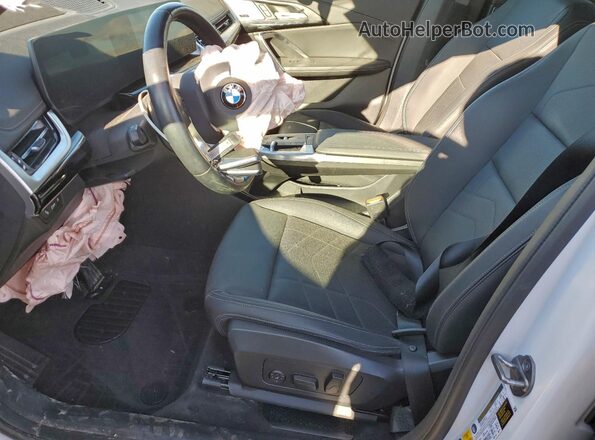 WBX73EF05P5X59222 2023 BMW X1 White 