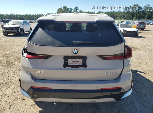 WBX73EF05T5404190 2026 BMW X1 Gray Вид ззаду