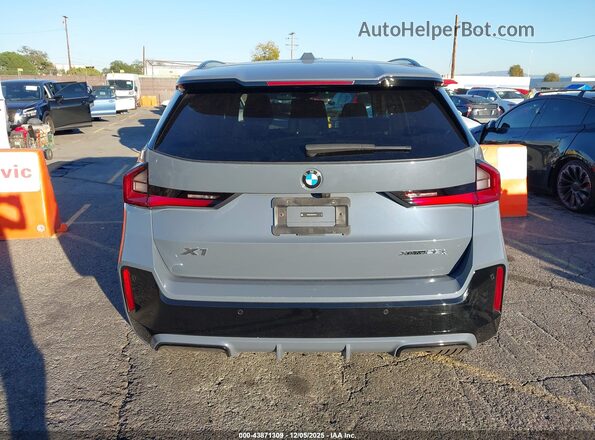 WBX73EF06P5X19196 2023 BMW X1 Gray 