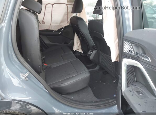 WBX73EF0XP5V77208 2023 BMW X1 Синий Вид наклейки с VIN-кодом