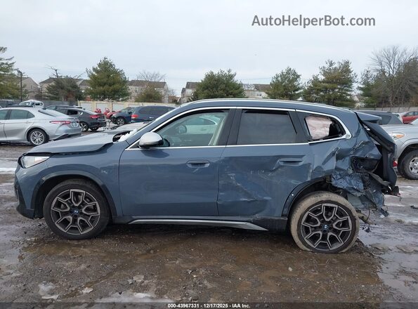 WBX73EF0XP5V77208 2023 BMW X1 Синий Панорамный вид салона 360°