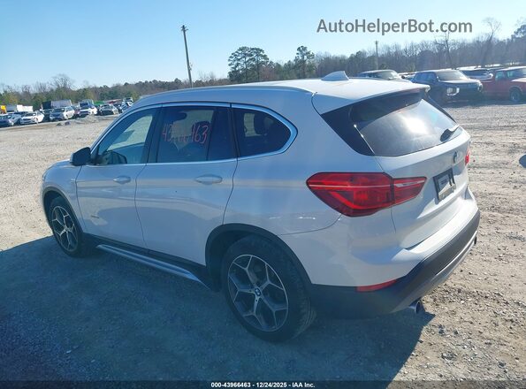 WBXHT3C33J5K27594 2018 BMW X1 White 