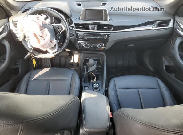 WBXHT3C38J3H29967 2018 BMW X1 White 