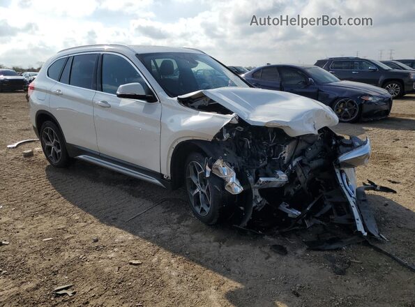 WBXHT3C38J3H29967 2018 BMW X1 White 