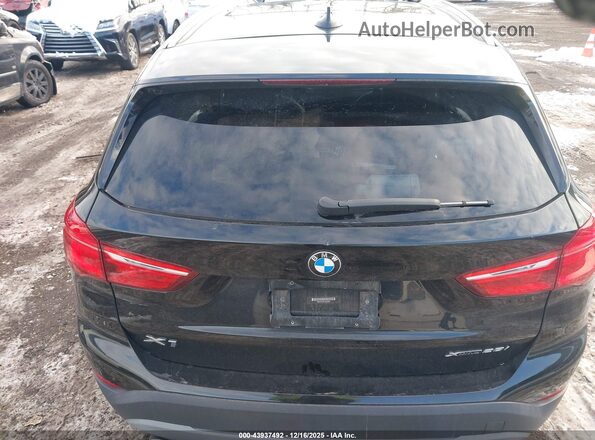 WBXHT3C3XJ5L28521 2018 BMW X1 Black 
