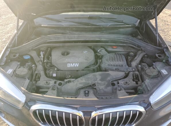 WBXHT3C51K5L38437 2019 BMW X1 Gray Սալոնի հետևի տեսք