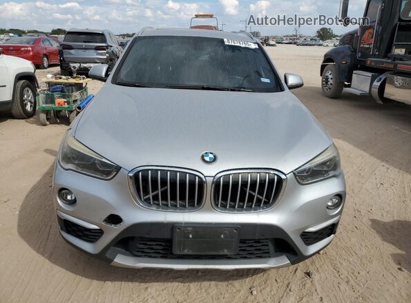 WBXHT3Z36G4A49348 2016 BMW X1 Silver Widok z przodu