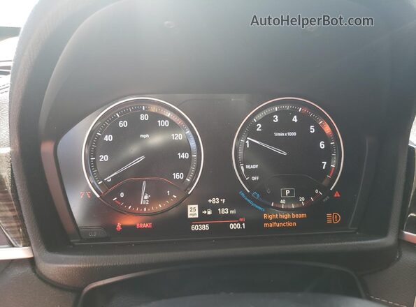 WBXJG7C01M5S02586 2021 BMW X1 White Vista del cuadro de instrumentos