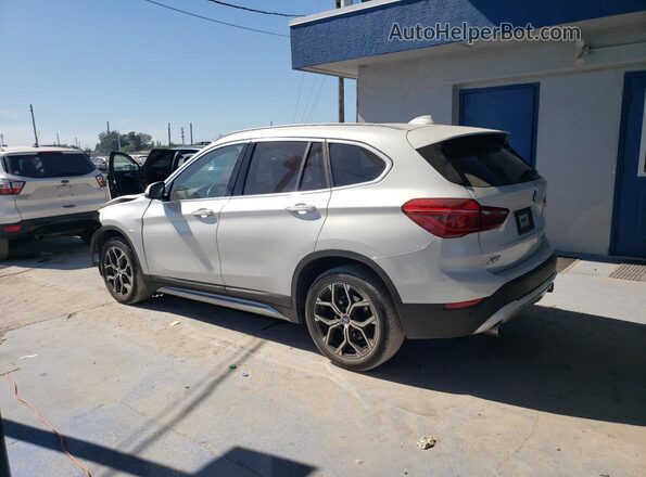 WBXJG7C01M5S02586 2021 BMW X1 White Trasero izquierdo