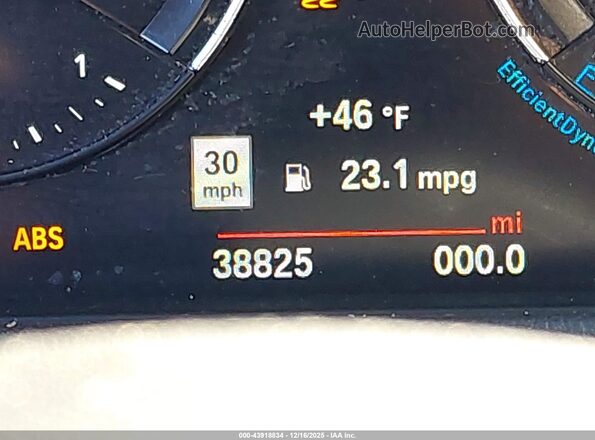 WBXJG7C06M5U33449 2021 BMW X1 White 