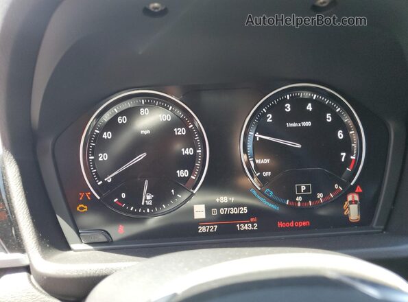WBXJG9C01L5P98888 2020 BMW X1 Black Instrument cluster view