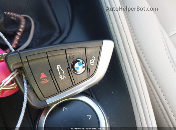 WBXJG9C01M5T52161 2021 BMW X1 Серый Вид панели приборов