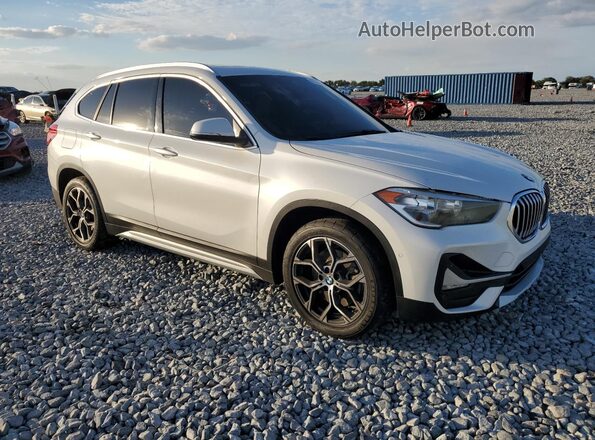 WBXJG9C02L5P68055 2020 BMW X1 White Delantero derecho