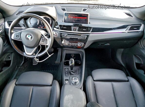WBXYH9C05M5S06597 2021 BMW X2 Gray Dashboard view