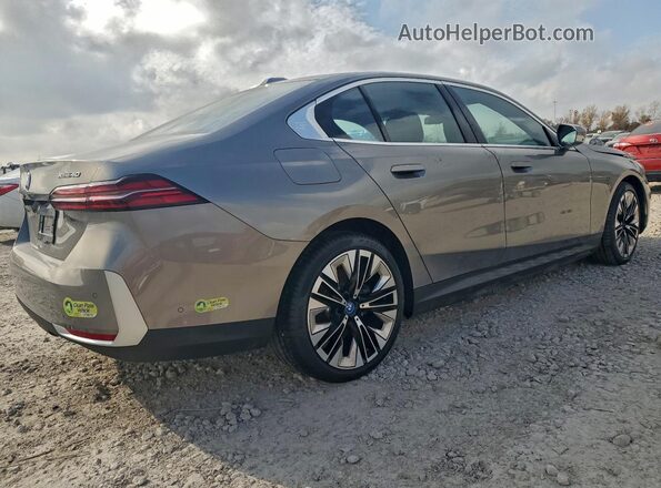 WBY13HG09SCT34897 2025 BMW OTHER Серебряный Задняя правая четверть