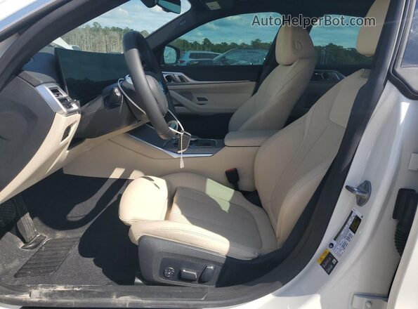 WBY23HD09SFU18905 2025 BMW I4 White Вид салону спереду