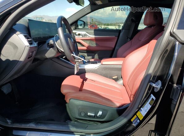 WBY43AW06PFP55570 2023 BMW I4 Black წინა სალონის ხედი