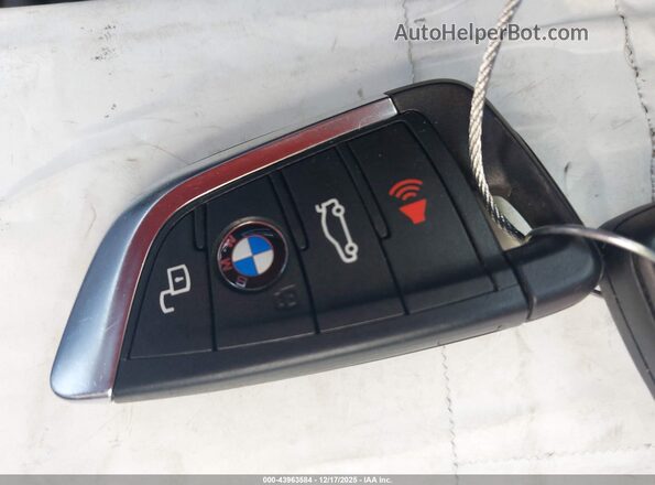 WBY73AW05PFR43302 2023 BMW I4 Black Vista del salpicadero