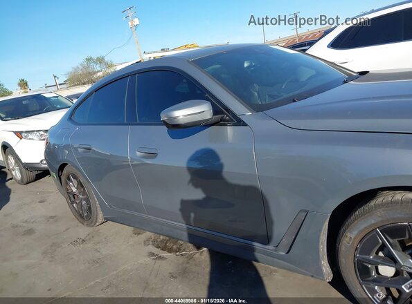 WBY73AW07PFN87435 2023 BMW I4 Gray Vista interior trasera