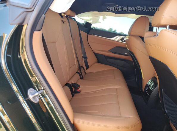 WBY73AW09RFS88497 2024 BMW I4 Green Հետևի նստատեղերի տեսք