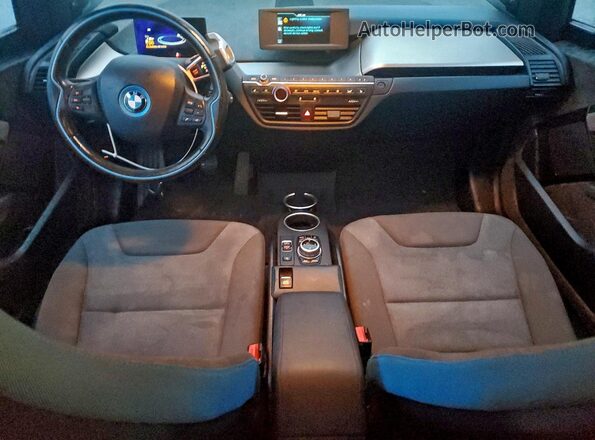 WBY7Z2C50JVB88659 2018 BMW I3 Red Widok deski rozdzielczej