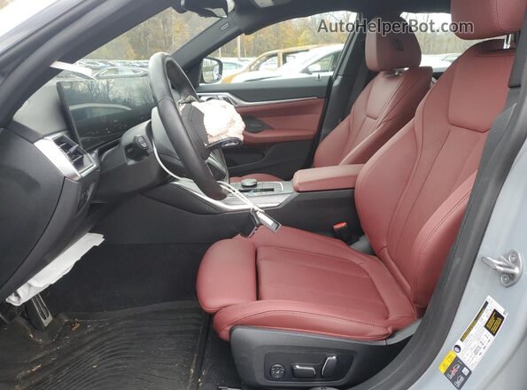 WBY83FB05RFS94188 2024 BMW I4 Gray Вид салону спереду